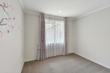 Photo of property in 12 Kilbryde Crescent, Pokeno, 2402