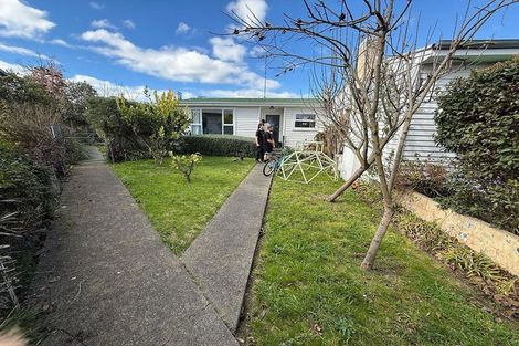 Photo of property in 2/1104 Heretaunga Street East, Parkvale, Hastings, 4122