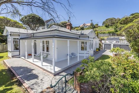 Photo of property in 23a Clyde Street, Island Bay, Wellington, 6023