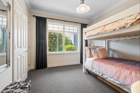 Photo of property in 112 Princess Street, Waitara, 4383