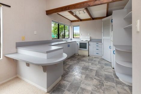 Photo of property in 400 Apotu Road, Kauri, Kamo, 0185