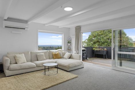 Photo of property in 212 Dyers Pass Road, Cashmere, Christchurch, 8022