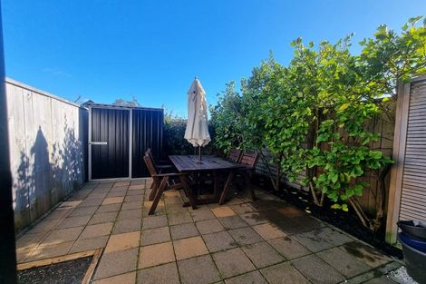 Photo of property in 4/45 Vera Road, Te Atatu South, Auckland, 0610