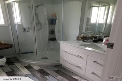 Photo of property in 3 Bill Nolan Place, Mahia, 4198