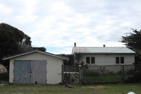 Photo of property in 155 Park Avenue, Waitarere Beach, Levin, 5510