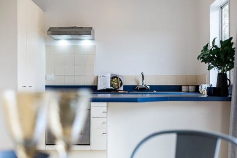 Photo of property in 9/124 Redwood Avenue, Tawa, Wellington, 5028