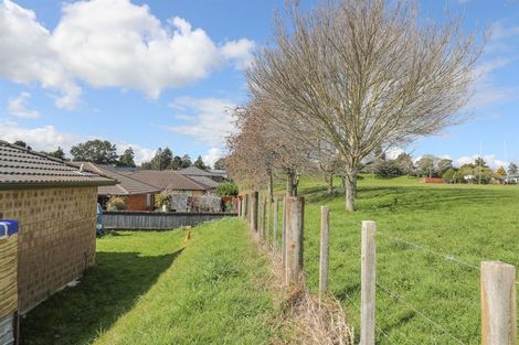 Photo of property in 10 Ribbonwood Close, Te Kauwhata, 3710