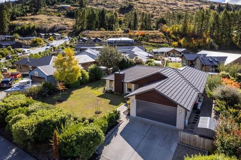 Photo of property in 14 Morning Star Terrace, Arthurs Point, Queenstown, 9371