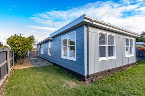 Photo of property in 17 Doreen Street, Aranui, Christchurch, 8061