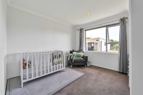 Photo of property in 29 Whakapaki Street, Urenui, 4375