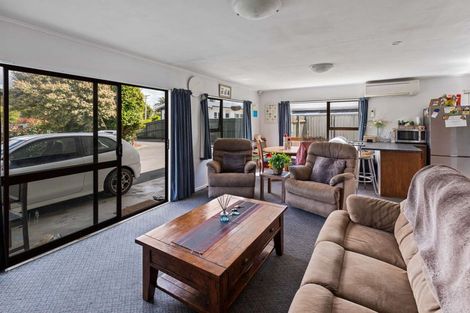 Photo of property in 1 Newall Place, Solway, Masterton, 5810