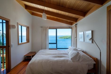 Photo of property in 836 Wily Terrace, Acacia Bay, Taupo, 3330