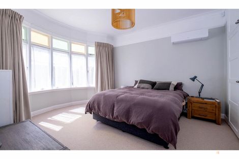 Photo of property in 43 Rhodes Street, Waimate, 7924