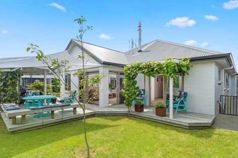 Photo of property in 104 Coast Boulevard, Papamoa Beach, Papamoa, 3118