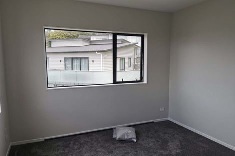 Photo of property in 10 Taurikura Way, Fairview Heights, Auckland, 0632