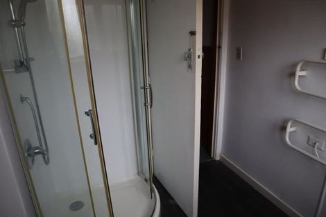 Photo of property in 112 Avonhead Road, Avonhead, Christchurch, 8042