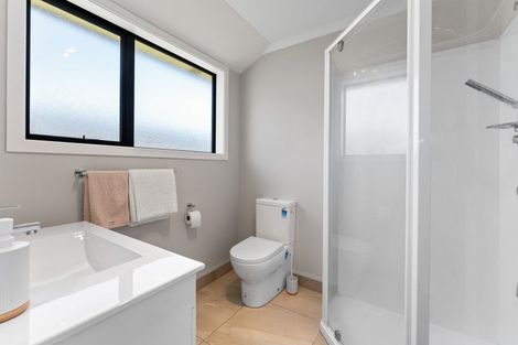 Photo of property in 49 Seagrass Place, Otaki Beach, Otaki, 5512