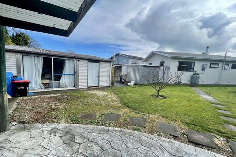 Photo of property in 20 Keats Crescent, Stoke, Nelson, 7011