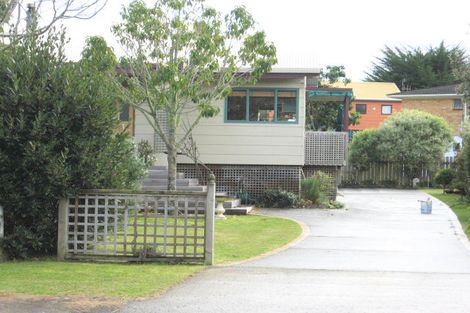 Photo of property in 7 Marquet Place, Tairua, 3508