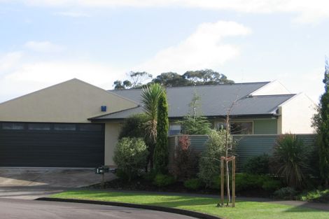 Photo of property in 16 Rose Place, Awapuni, Palmerston North, 4412