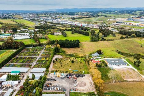 Photo of property in 5 Spedding Road, Whenuapai, Auckland, 0618