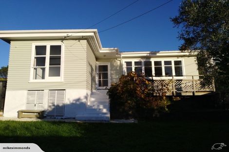 Photo of property in 131 Normandale Road, Normandale, Lower Hutt, 5010