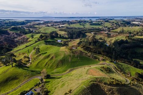 Photo of property in 8b Hinckley Road, Aongatete, 3181