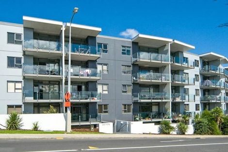 Photo of property in 2f/6 Piwakawaka Street, Eden Terrace, Auckland, 1010