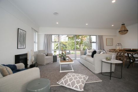 Photo of property in 20 Saint Hill Lane, Havelock North, 4130