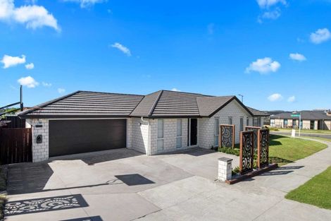 Photo of property in 2 Okohaka Avenue, Glenbrook, Waiuku, 2681