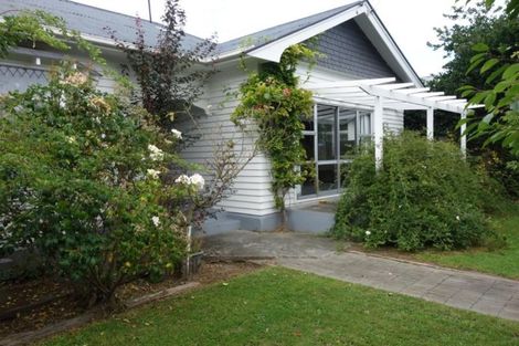Photo of property in 2/16 Rudleigh Avenue, Upper Riccarton, Christchurch, 8041