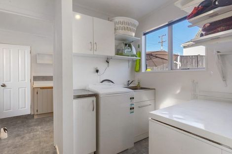 Photo of property in 34 Kaiwaka Road, Waiuku, 2123