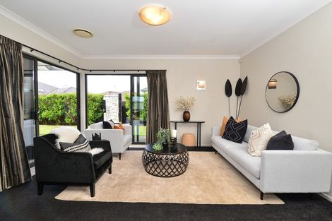 Photo of property in 16 Woodridge Drive, Flagstaff, Hamilton, 3210