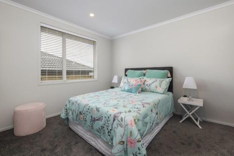 Photo of property in 2 Helenvale Crescent, Pokeno, 2402