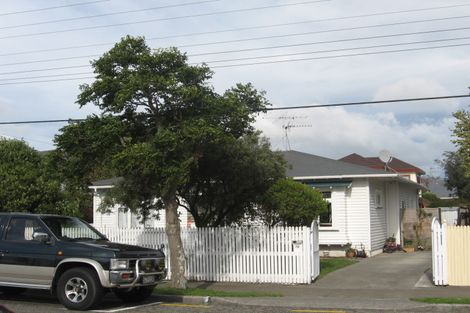 Photo of property in 32 Copeland Street, Hutt Central, Lower Hutt, 5011