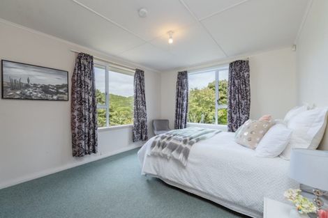 Photo of property in 21 Hiwi Crescent, Titahi Bay, Porirua, 5022