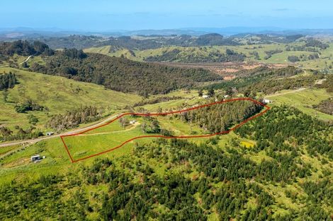 Photo of property in 183 Koutu Loop Road, Whirinaki, 0473