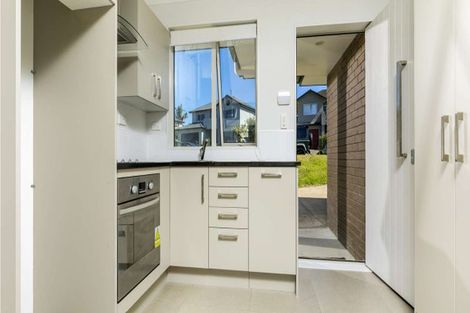 Photo of property in 35 Aberley Road, Schnapper Rock, Auckland, 0632