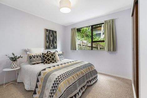 Photo of property in 84 Amapur Drive, Khandallah, Wellington, 6035