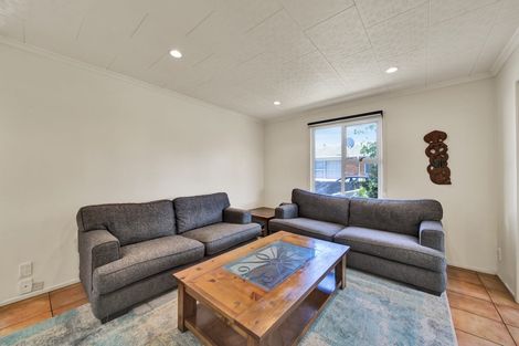 Photo of property in 3 Campbell Street, Hawera, 4610