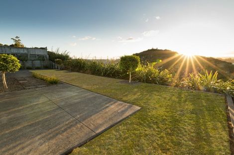 Photo of property in 24 Rexford Heights, Pyes Pa, Tauranga, 3112
