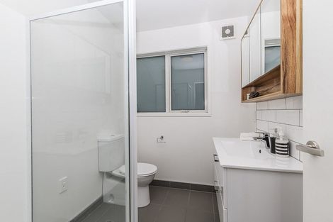Photo of property in 7/74 Derwent Street, Island Bay, Wellington, 6023