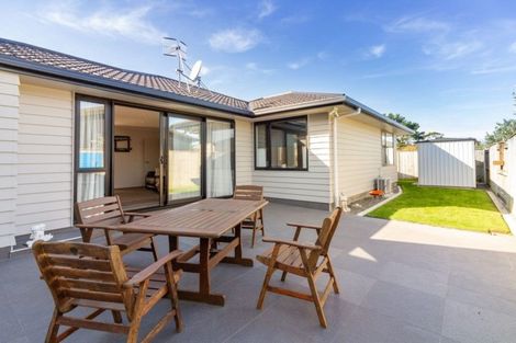Photo of property in 88 Rosalie Terrace, Kelvin Grove, Palmerston North, 4414
