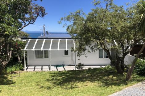 Photo of property in 120 Motuhara Road, Plimmerton, Porirua, 5026