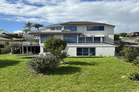 Photo of property in 40 Mccahill Views, Botany Downs, Auckland, 2010