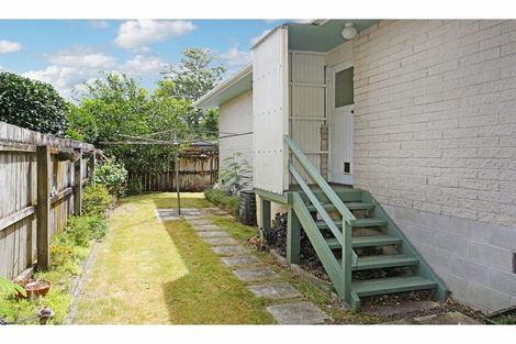 Photo of property in 2/60 Beach Road, Pahurehure, Papakura, 2113