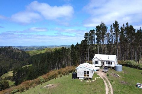 Photo of property in 623 Bickerstaffe Road, Maungaturoto, 0587