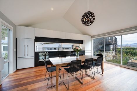 Photo of property in 17 Flynn Lane, Arrowtown, 9302