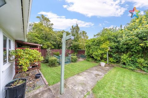 Photo of property in 16 Tanekaha Street, Stokes Valley, Lower Hutt, 5019