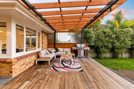 Photo of property in 1/13 Tristram Avenue, Forrest Hill, Auckland, 0620